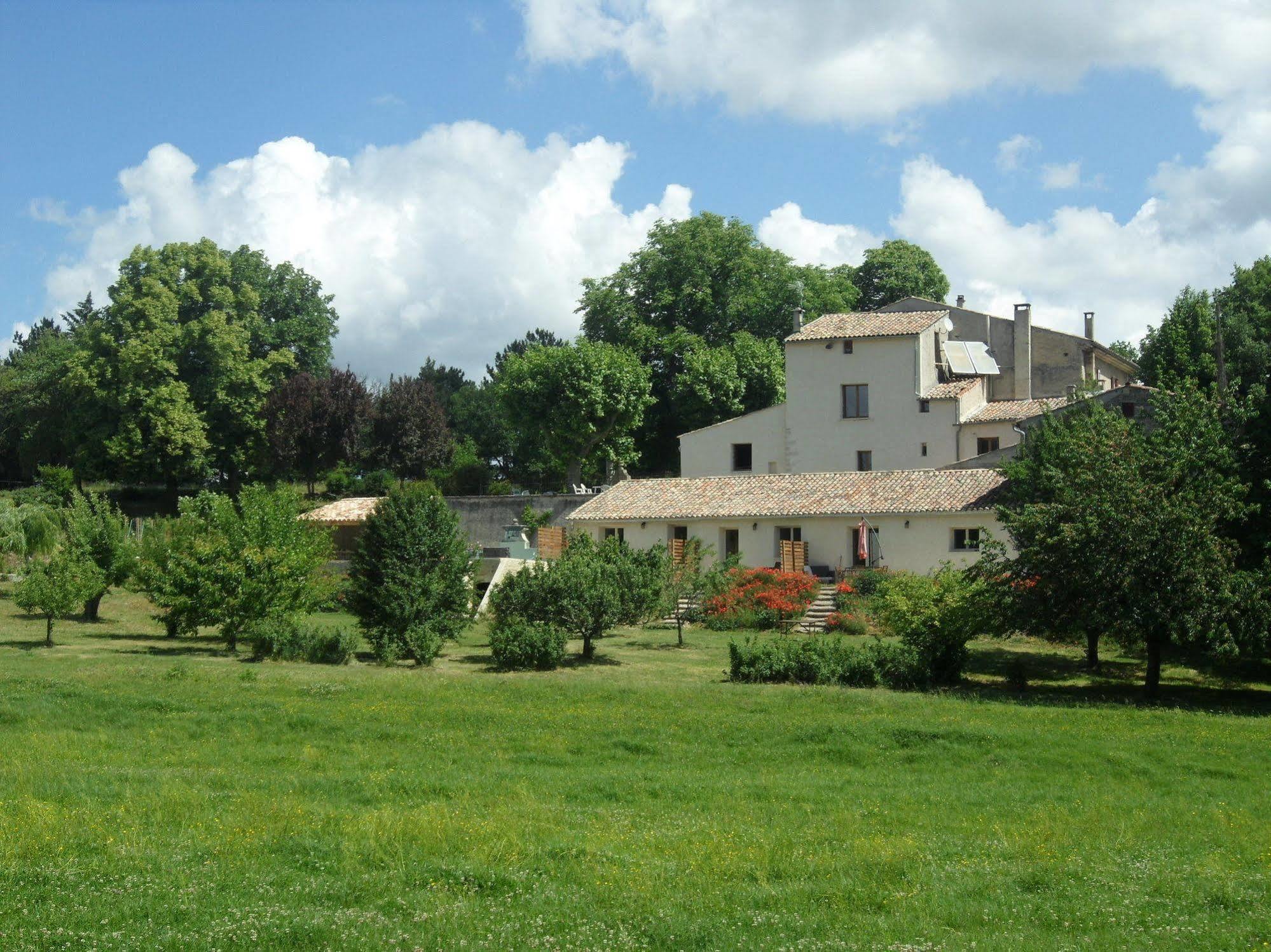 Les Anes De Forcalquier Hotel Exterior foto